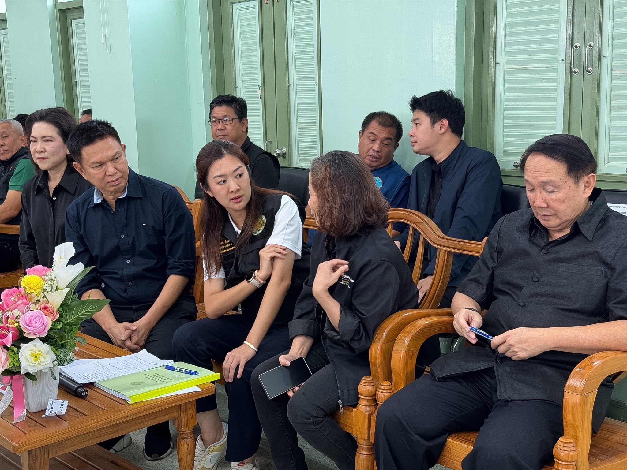 title - รองเลขาธิการ ส.ป.ก. ร่วมติดตามรัฐมนตรีช่วยว่าการกระทรวงเกษตรและสหกรณ์ (นางสาวปิยะรัฐชย์ ติยะไพรัช) ลงพื้นที่ตรวจราชการใน จังหวัดแพร่
